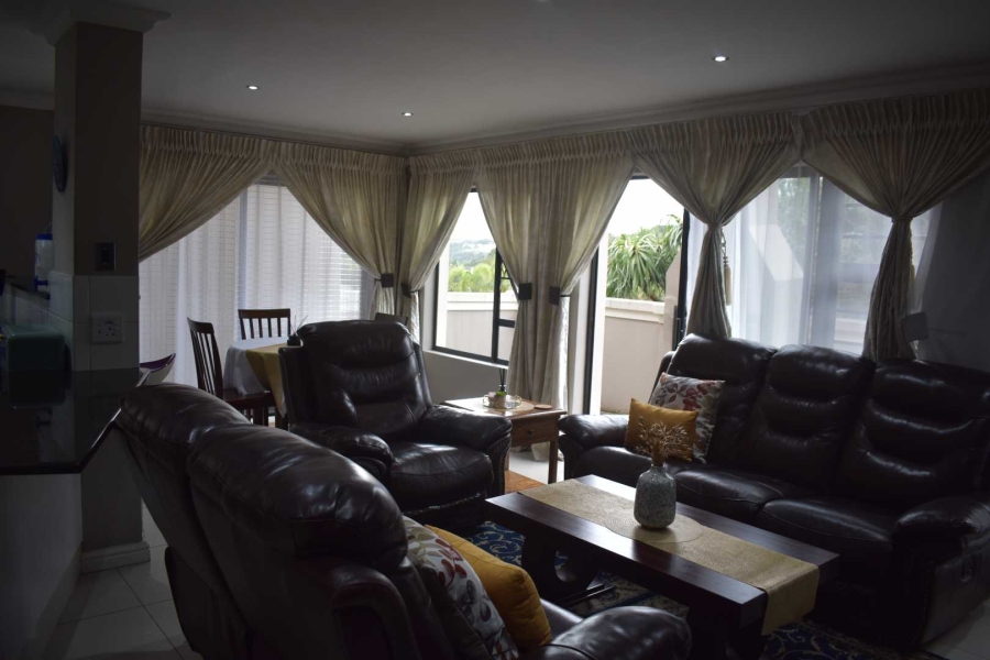 4 Bedroom Property for Sale in Beacon Bay Eastern Cape